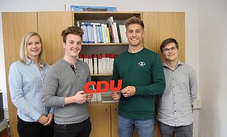 Vertreter der Jungen Union: Ann-Kristin Flörkemeier, Noel Schuppenat, Vorsitzender Niklas Röse und Alexander Buck - Jan-Henrik Gerdener