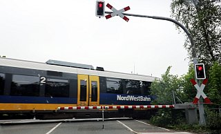Auf Rot: Züge der Nordwestbahn fahren nicht zwischen Ottbergen und Paderborn. - Simone Flörke
