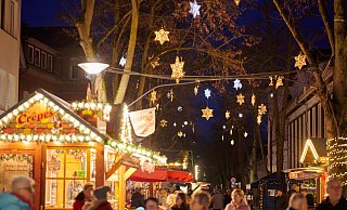 Der Weihnachtsmarkt Bad Oeynhausen findet 2025 wieder als weitgehend "stiller Markt" statt - obwohl die Gema einen ganz neuen Weihnachtsrabatt gewährt. - Peter Hübbe / Staatsbad Oeynhausen GmbH Der Weihnachtsmarkt Bad Oeynhausen findet 2025 wieder als weitgehend "stiller Markt" statt - obwohl die Gema einen ganz neuen Weihnachtsrabatt gewährt. - Peter Hübbe / Staatsbad Oeynhausen GmbH