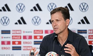 Muss erneut nach einer WM-Vorrunde mit dem DFB-Team heimreisen: Nationalmannschaftsdirektor Oliver Bierhoff. - Federico Gambarini/dpa