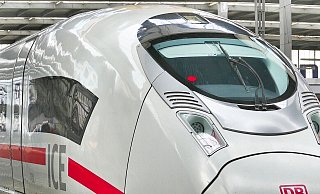 Ungeplanter Zwischenhalt für einen ICE in Paderborn aufgrund einer renitenten Seniorin. - (Symbolbild) Pixabay