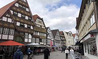 Blick in die Lange Straße, das Herz der Fußgängerzone in Bad Salzuflen. - Sven Kienscherf