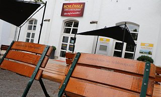 Das Schlössle in Schloss Neuhaus beispielsweise musste im Zuge der Corona-Pandemie bereits Insolvenz beantragen. - Holger Kosbab (Archiv)