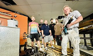 Das Dreamteam im Einsatz (v.l.): Patrick, Jonas, Niklas, David, Robert und Ingo. - Stefan Becker