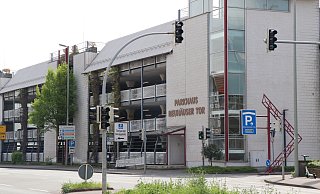 Die geplante PV-Anlage auf dem Dach des Parkhauses Neuhäuser Tor soll größer werden. - Mareike Gröneweg