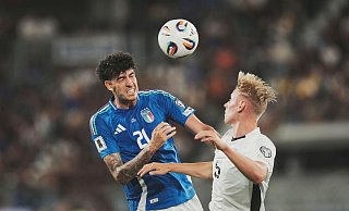 Italien gewann in der WM-Qualifikation nach einigen Problemen am Ende klar gegen Estland. - Massimo Paolone/LaPresse/dpa