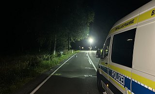 Bei einem schweren Verkehrsunfall verunglückte ein Motorradfahrer. - Thorsten Heß
