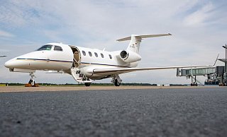 Die neueste Embraer Phenom 300 ist bei PAD Aviation eingetroffen. - PAD Aviation