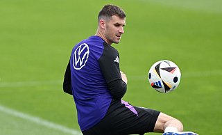 Gutes Auge und ein feiner Fuß. Pascal Groß bringt alles mit für die späte DFB-Karriere. - Federico Gambarini/dpa