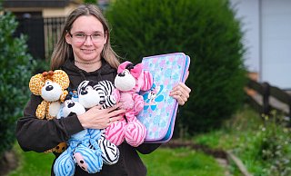 Sandra Muschner aus Herford ist ein großer Diddl-Fan - und das schon seit der Grundschulzeit. Seit neun Jahren sammelt sie nun vor allem Blöcke und fährt dafür auch viele Kilometer. - Kathrin Weege
