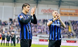 Maximilian Rohr (l.) wird wohl beim Gastspiel in Braunschweig noch nicht in den Paderborner 20er-Kader zurückkehren. Teamkollege Felix Platte (r.) ist dagegen wieder ein heißer Startelfkandidat, wenngleich er am Mittwoch nicht trainierte. - Besim Mazhiqi