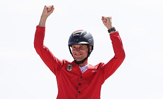 Hatte in Paris im Springreiten Olympia-Gold gewonnen: Christian Kukuk. - Rolf Vennenbernd/dpa