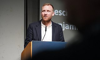 SCP-Sportchef Benjamin Weber plädierte bei der Mitgliederversammlung dafür, künftig auch mal größere Schritte zu wagen. - Christian Geisler