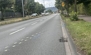 Unfallstelle auf der Ringstraße in Minden: Der Tatort des schweren Verkehrsunfalls, bei dem eine 48-jährige Frau lebensgefährlich verletzt wurde. MT-Foto: - Patrick Schwemling