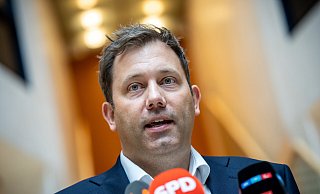 SPD-Chef Lars Klingbeil schwört seine Partei auf den Bundestagswahlkampf im kommenden Jahr ein. - picture alliance/dpa