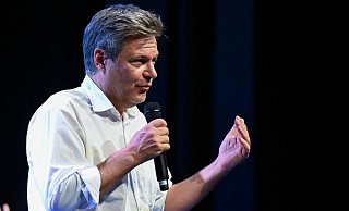 Klimaschutzminister Robert Habeck bei seiner Sommerreise in Heidelberg. - Bernd Weißbrod/dpa