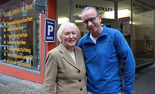 Hildegard-Annette und Gerd-Theo Budde - Mutter und Sohn - führen heute gemeinsam das Paderborner Familienunternehmen. - Holger Kosbab