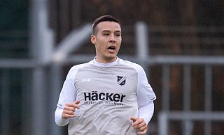 Ab jetzt fest im SVR-Trikot: Nico Buckmaier. - Noah Wedel