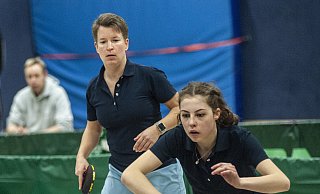 Punktete fleißig: Kathrin Mundry (r.) von NRW-Ligist VfL Oldentrup half mit bei den Siegen in Dortmund und Bergheim. - Jörg Dieckmann