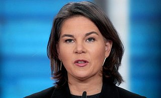 Außenministerin Annalena Baerbock will erst Kiew und dann Moskau besuchen. - Foto: Michael Sohn/Pool AP/dpa