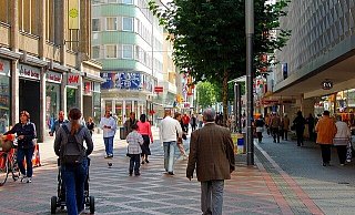 Die Fußgängerzonen mit ihren Geschäften sind in vielen Städten in einem ständigen Wandel. - Symbolbild Pixabay