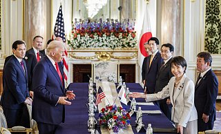 USA und Japan stärken ihr Bündnis. - Franck Robichon/EPA Pool/dpa