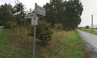 Darum geht es: Die kleine landwirtschaftliche Straße „An der Egge" wurde vermehrt als Durchfahrtsstraße zur A33-Auffahrt Dissen/Bockhorst genutzt. - Robert Becker