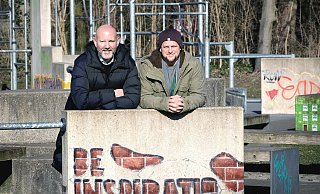 Güterslohs Sozialdezernent Henning Matthes und Pit Mosner, Leiter des Parkour-Projektes, hatten sich deutlich für den Erhalt der Anlage ausgesprochen. - Andreas Frücht