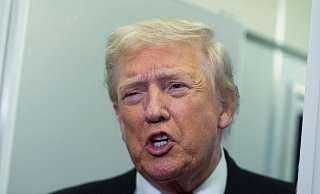 Trump mischt sich in den Wahlkampf ein - und will einen Sieg Mamdanis verhindern. - Manuel Balce Ceneta/AP/dpa