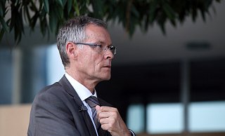 Sven Georg Adenauer ist seit 1999 Landrat im Kreis Gütersloh. Er will noch eine Amtszeit dranhängen. - Patrick Menzel