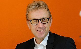 Der 53-jährige Unternehmer Gregor vom Braucke will für die Bielefelder FDP in den Bundestag. - Andreas Zobe