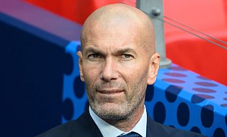 Frankreichs neuer Nationalcoach? Zinédine Zidane ist zumindest nicht abgeneigt. (Archivbild) - Robert Michael/dpa