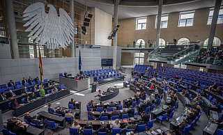 Dem Gesetzentwurf stimmten die Ampel-Koalitionsfraktionen zu. - Michael Kappeler/dpa