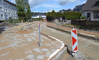 Fertig: So sehen die neuen Fußgängerüberführungen auf dem Senner Hellweg aus - Sibylle Kemna