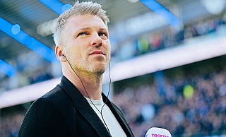 Lukas Kwasniok erwartet für den SC Paderborn bei Eintracht Braunschweig einen Abnutzungskampf. - BESIM MAZHIQI