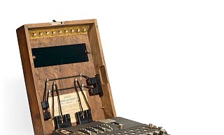 Zehn Monate lang konnten die Alliierten die Enigma-verschlüsselten Funksprüche deutscher U-Boote nicht lesen. (Handout) - ---/Christie\\\'s images Ltd 2025/dpa