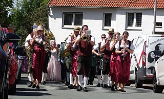 Viele Majestäten und doppelt so viel Spaß: Altenbergen feiert Stadt-Schützenfest. - Moritz Räker