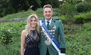 Sie regieren die Borgentreicher Schützen: Stefan Kremper und Lea Koch. - Schützen Borgentreich