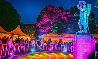Traditionsveranstaltung seit Jahrzehnten und größtes Volksfest der Region: der Leineweber-Markt zieht alljährlich Hunderttausende in die Bielefelder Innenstadt. - Sarah Jonek