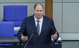 Kanzleramtschef Helge Braun hat seine Kandidatur für den CDU-Vorsitz angekündigt. - picture alliance / Flashpic