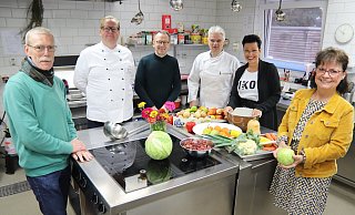 Ludger Dwertmann-Soth, Hans-Jörg Dunker, Andreas Möller, Henry Althoff, Birgit Nolte-Kristen und Einrichtungsleiterin Barbara Feridin. - Alexandra Golfinger