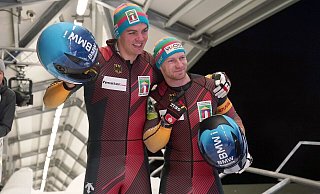 Anschieber Simon Wulff (l.) mit Pilot Francesco Friedrich. - Roman Koksarov/dpa