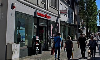 In einer Parfümerie gibt es keine Seifenblasen. - Nicolas Bröggelwirth