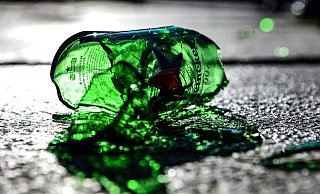Der Täter schlug am Ende in der Bielefelder Innenstadt mit einer zerbrochenen Glasflasche zu. - Symbolfoto: pixabay / Creative Commons