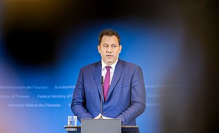 Klingbeil äußerte sich bei Vorstellung der Steuerschätzung. - Christoph Soeder/dpa