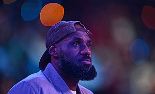 LeBron James hat Rückenschmerzen und verpasst den Saisonstart der NBA. (Archivfoto) - Jose Carlos Fajardo/Bay Area News Group/AP/dpa