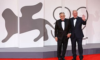 Francis Ford Coppola (l) und Werner Herzog auf dem roten Teppich. - Mickael Chavet/ZUMA Press Wire/dpa