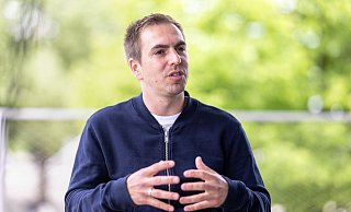 Philipp Lahm mag keine Radikalkuren, sondern will alltägliche Routine ändern. - Foto: Matthias Balk/dpa