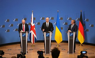 Von den Nato-Verteidigungsministern erhielt die Ukraine einige Hilfszusagen. - Virginia Mayo/AP/dpa