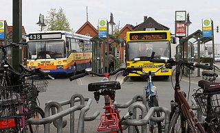 Wer auf öffentliche Verkehrsmittel angewiesen ist, muss sich noch gedulden. - Dirk Windmöller